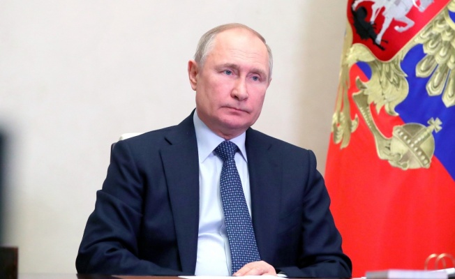 Putin: “Rusya’ya yönelik yaptırımların başarısız olduğunu şimdiden emin bir şekilde söyleyebiliriz”