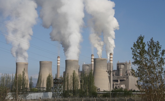 Çevreye kül yağdıran termik santrale ceza