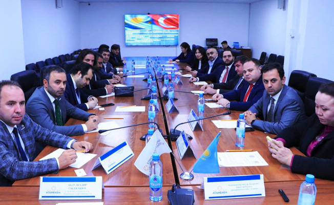 Türkiye-Kazakistan İş Forumu Almatı'da gerçekleştirildi
