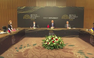 Rusya-Ukrayna-Türkiye toplantısı başladı