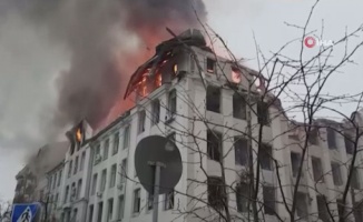 Harkov’daki enkazdan 10 kişi kurtarıldı