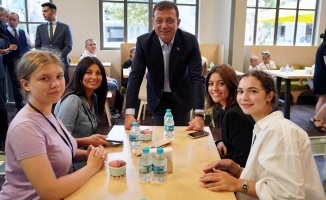 Başkan İmamoğlu genç Ukraynalıları ağırladı