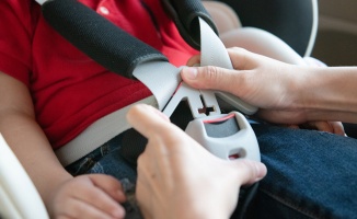 Çocukların araç içi güvenliği için 6 yöntem